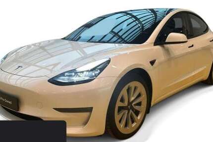 Tesla Model 3 95.332 km 28.200 &euro; Hanau 63457
