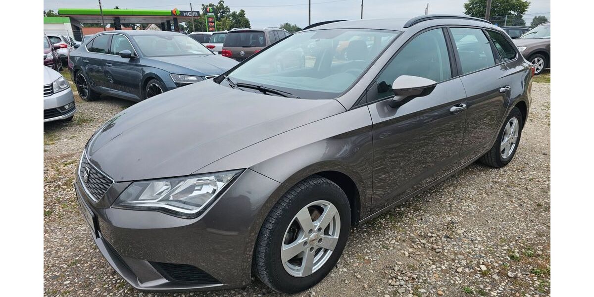 Seat Leon 108.997 km 9.980 &euro; Lübben 15907