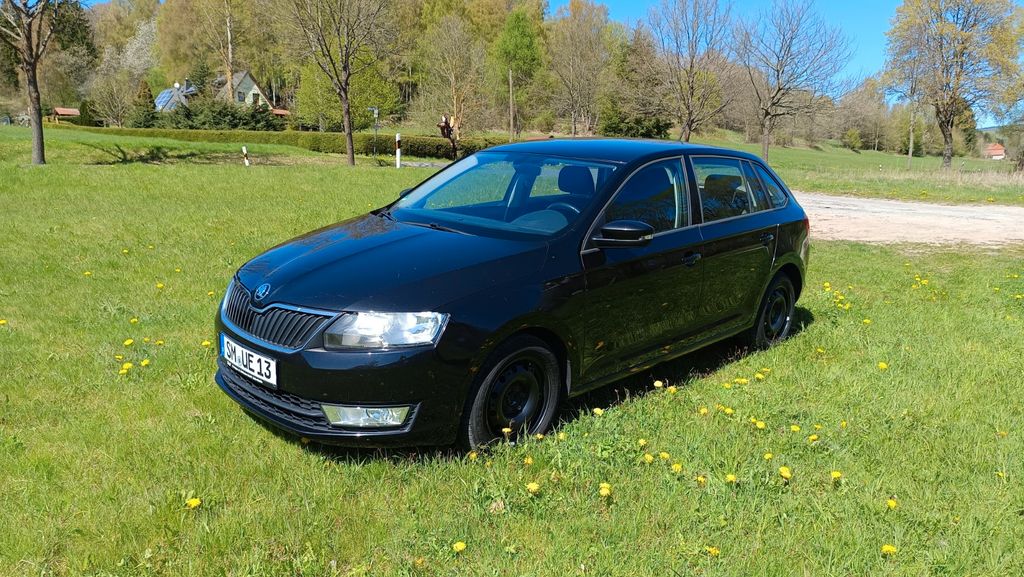 Skoda Rapid 244.000 km 5.500 &euro; Zella-Mehlis 98544
