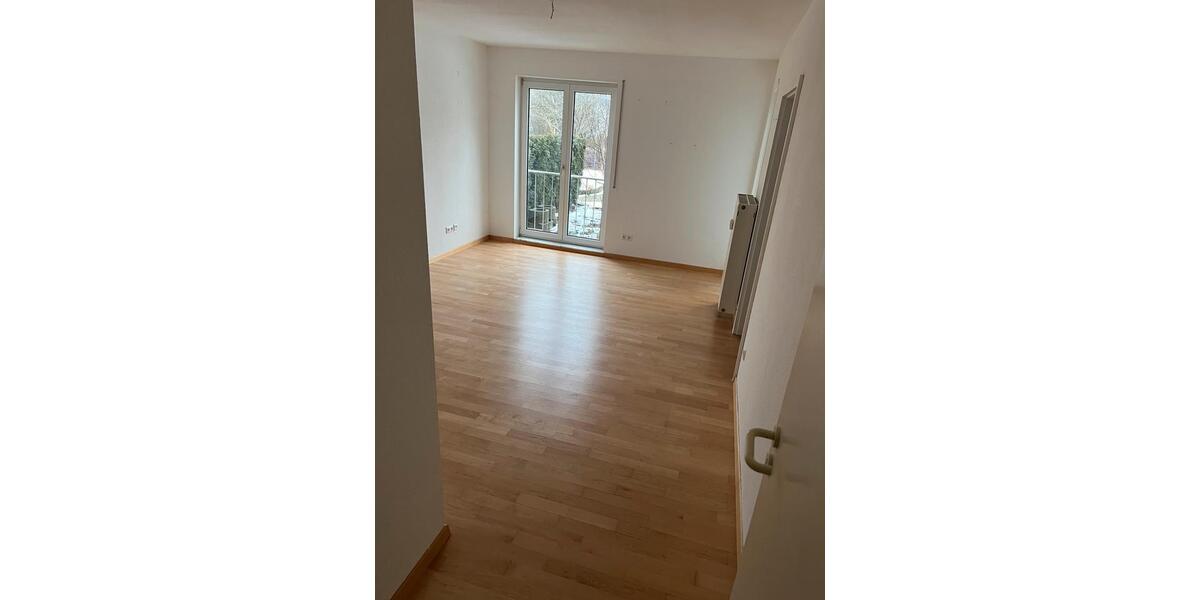 Erdgeschoßwohnung Laupheim - 1 Zimmer, 37 m&sup2;, 550&euro; | Angebot:26311599