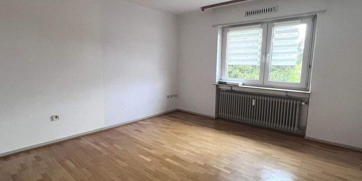 Etagenwohnung Kleinblittersdorf Rilchingen-Hanweiler - 4 Zimmer, 85 m&sup2;, 800&euro; | Angebot:24634807