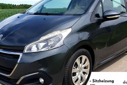 Peugeot 208 104.319 km 6.990 € Göhren 04603