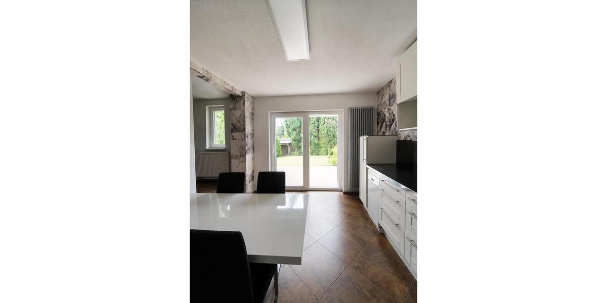 Einfamilienhaus Schmalkalden - 8 Zimmer, 150 m&sup2;, 220.000&euro; | Angebot:26991526