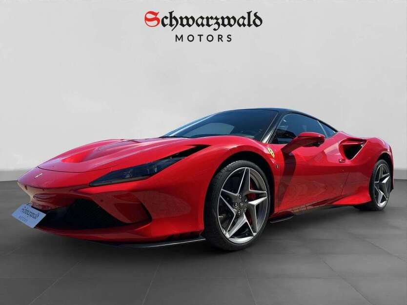 F8 Tributo
