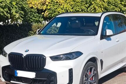 BMW X5 28.000 km 72.500 &euro; Feldberger Seenlandschaft 17258