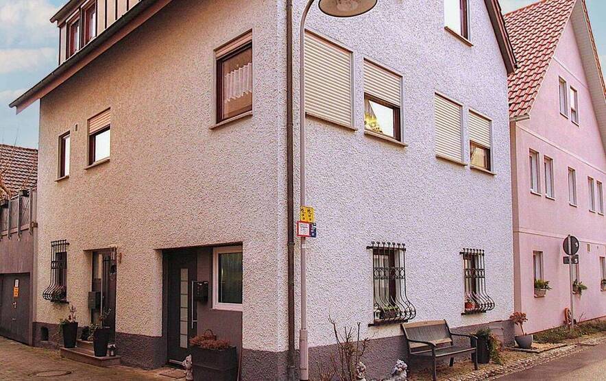Familienfreundliches Zuhause mit EinliegerWohnung - gepflegt, modernisiert und gut gelegen