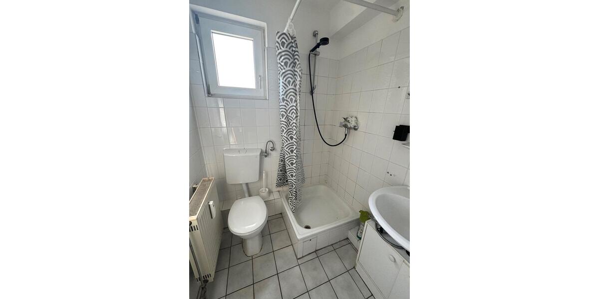 Dachgeschoßwohnung Braunschweig Lehndorf-Watenbüttel - 2 Zimmer, 24 m&sup2;, 330&euro; | Angebot:26441404