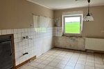 Eigentumswohnung mit großen Garten und Garage gesucht ? 3 zimmer