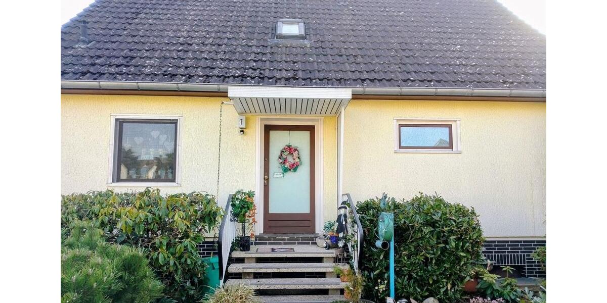 Einfamilienhaus Bad Hersfeld - 6 Zimmer, 131 m&sup2;, 215.000&euro; | Angebot:26429586