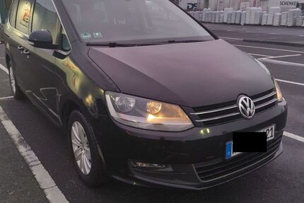VW Sharan 142.800 km 9.500 &euro; Köln 50678