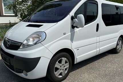 Opel Vivaro 167.500 km 12.800 &euro; Berlin 12681