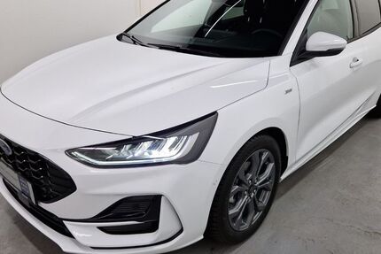Ford Focus 7.210 km 25.850 € Landau 76829