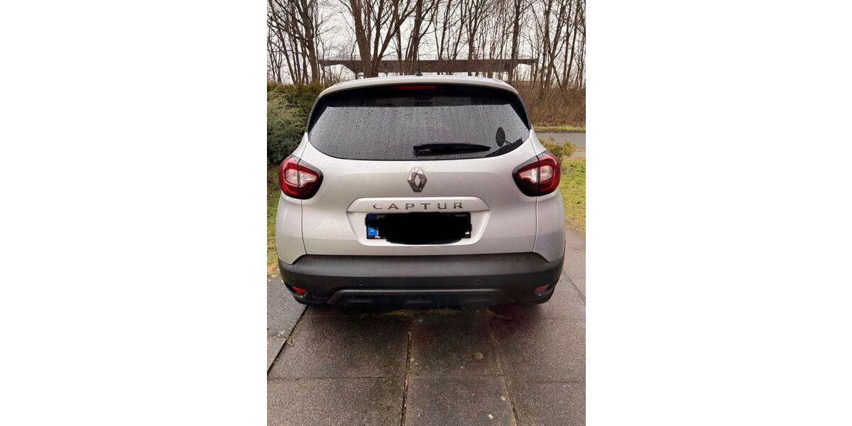Renault Captur 63.500 km 11.100 &euro; Brunsbüttel 25541