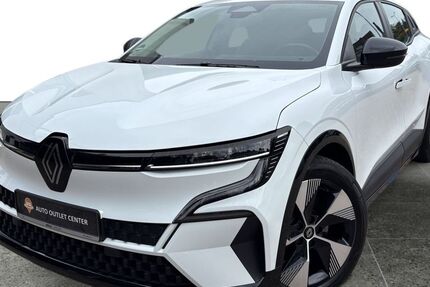 Renault Megane E-TECH 24.561 km 21.490 &euro; Aachen 52068