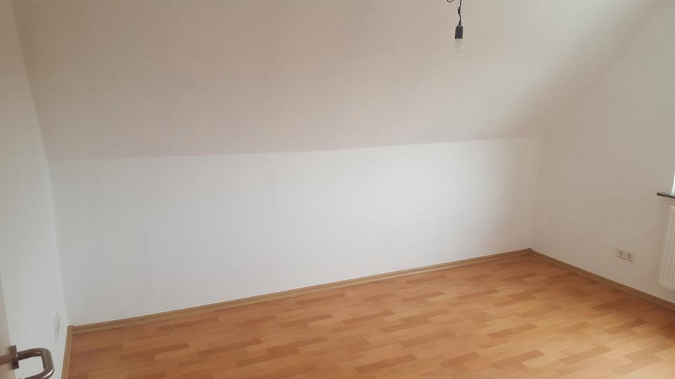 Dachgeschoßwohnung Westerholt - 2 Zimmer, 55 m&sup2;, 490&euro; | Angebot:26409053