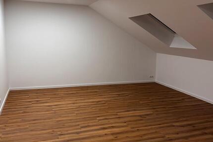 84qm-DG-Wohnung in Ransbach-Baumbach | ERSTBEZUG nach Sanierung 2 zimmer