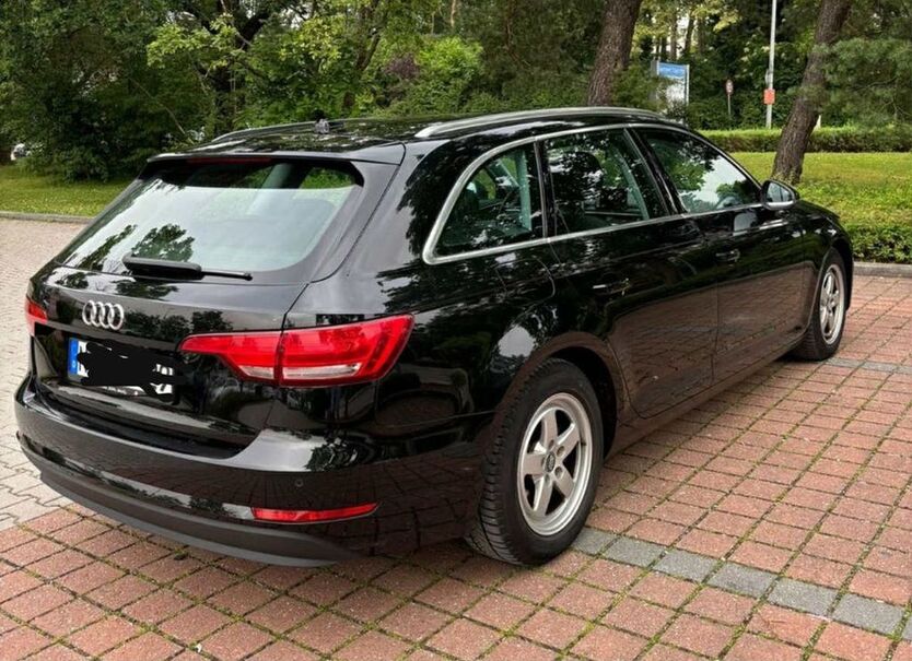 Audi A4 227.000 km 11.800 € Neubiberg 85579