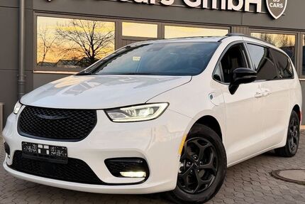 Chrysler Pacifica 23.582 km 39.999 &euro; Zirndorf 90513