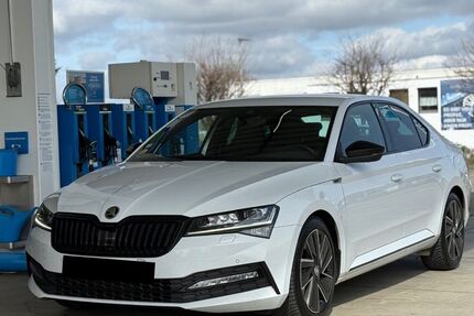 Skoda Superb 300.000 km 17.490 &euro; Offenburg 77652