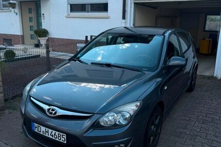 Hyundai i30 177.000 km 2.000 &euro; Heidelberg 69121