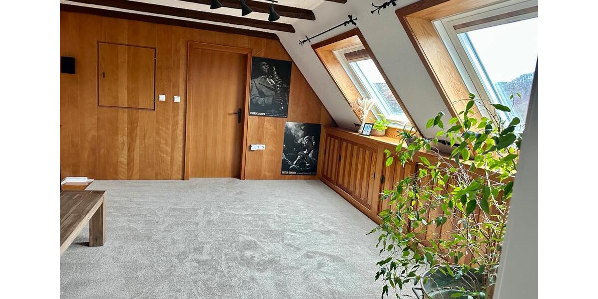 Haus zu vermieten zwei Wohnungen in DHH 6 zimmer