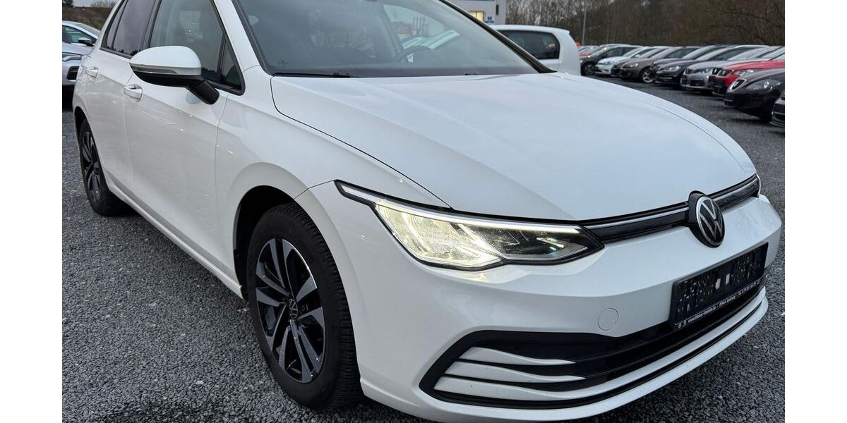 VW Golf 136.953 km 16.680 &euro; Boxberg 97944