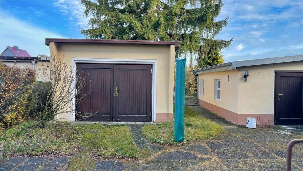 Doppelhaushälfte Hoyerswerda - 3 Zimmer, 67 m&sup2;, 90.000&euro; | Angebot:26293113