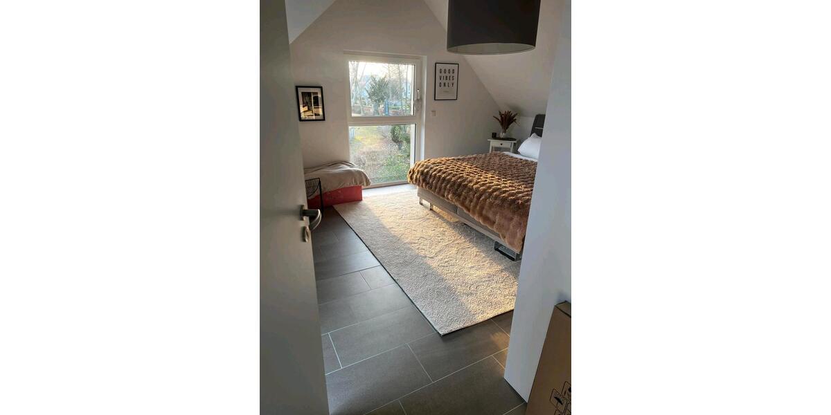 Einfamilienhaus Babenhausen - 4 Zimmer, 20 m&sup2;, 1.500&euro; | Angebot:24688578