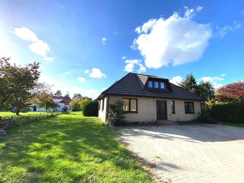 Haus zum Kaufen in Göldenitz 420.000 € 185 m²