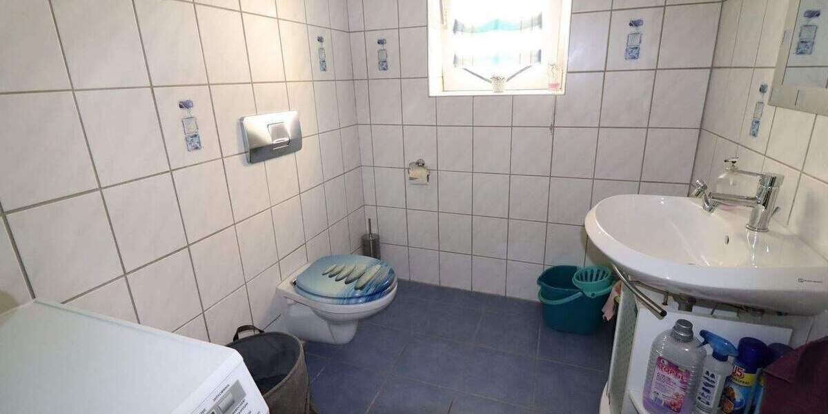 Mehrfamilienhaus, Wohnhaus Leutershausen - 299.000&euro; | Angebot:25667200
