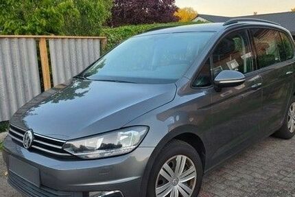 VW Touran 166.000 km 10.980 &euro; Harrislee 24955