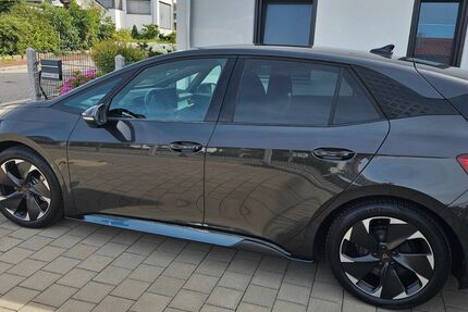Cupra Born 57.000 km 22.900 &euro; Siegenburg 93354