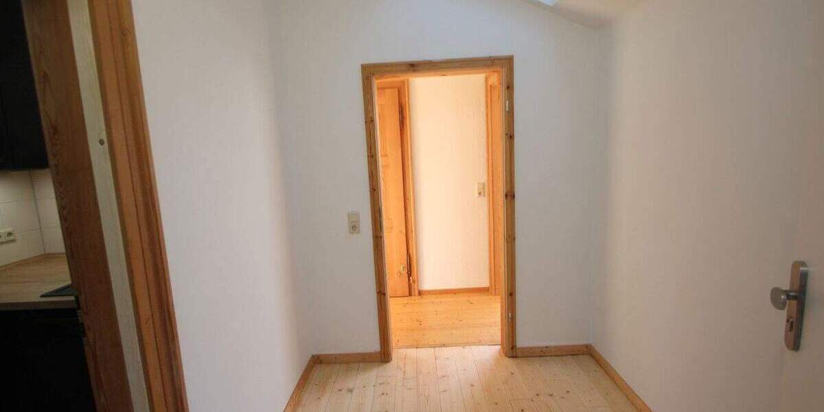 Etagenwohnung Göttingen Oststadt - 2 Zimmer, 68 m&sup2;, 890&euro; | Angebot:25251321
