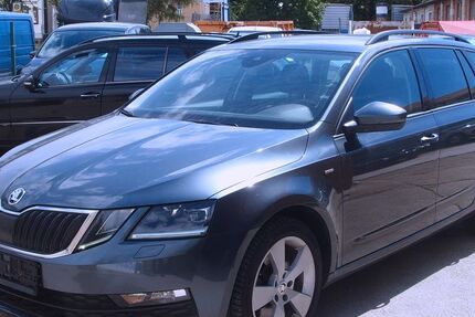 Skoda Octavia 114.000 km 14.500 &euro; Dresden 01129