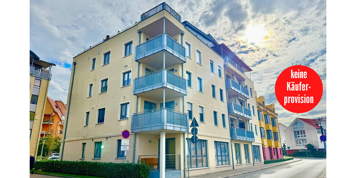 HORN IMMOBILIEN++ RESERVIERT! Waren (Müritz) am Stadthafen , schöne 3-Raum ETW mit Fahrstuhl, Stellplatz, EBK und Blick auf den Hafen - Etagenwohnung Waren | Angebot:24714933