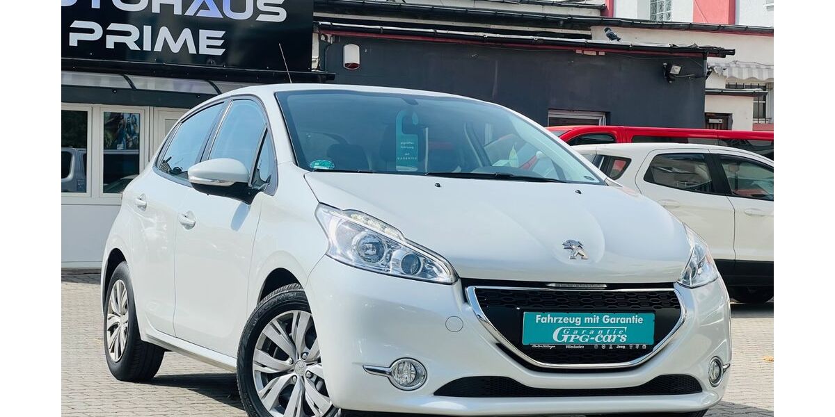 Peugeot 208 90.000 km 5.999 &euro; Worms 67547