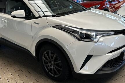Toyota C-HR 66.000 km 19.499 &euro; Kevelaer 47623