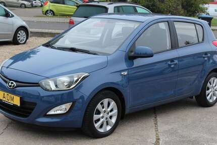 Hyundai i20 61.000 km 6.990 € Markranstädt 04420