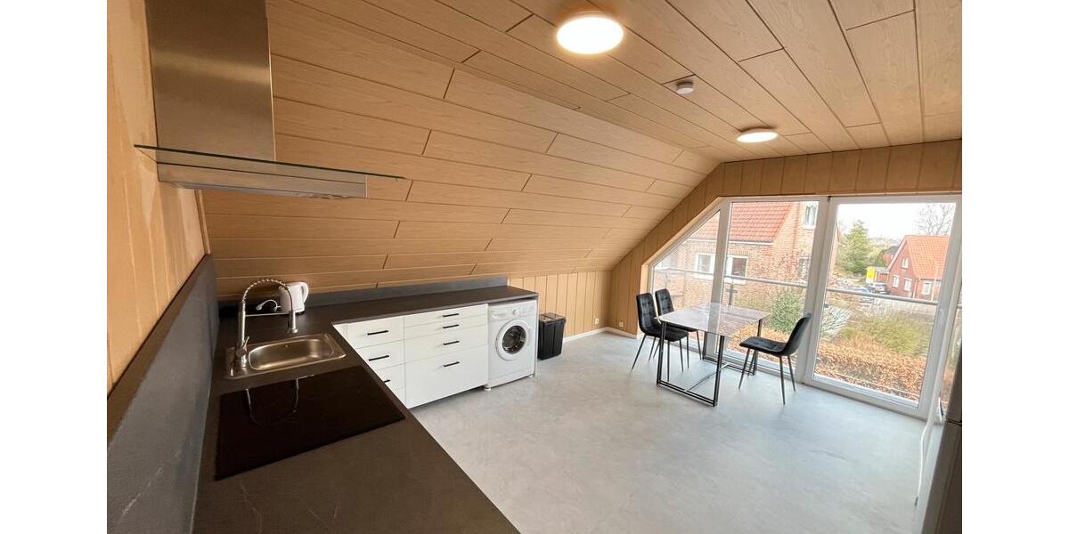 Dachgeschoßwohnung Horneburg - 1 Zimmer, 73 m&sup2;, 500&euro; | Angebot:25903343