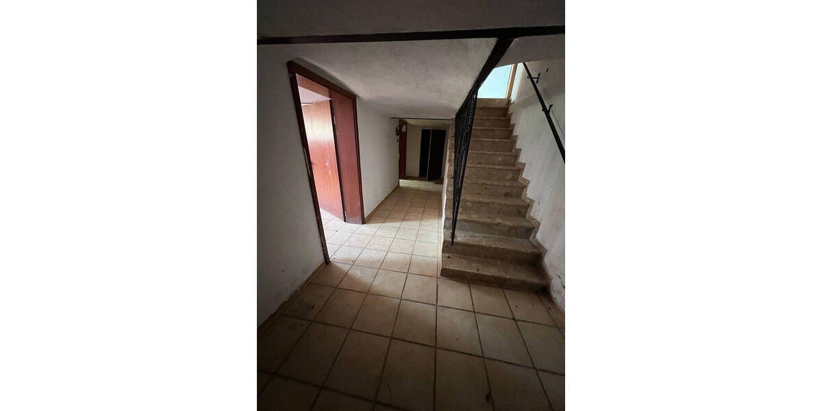 Etagenwohnung Obernkirchen - 6 Zimmer, 168 m&sup2;, 1.200&euro; | Angebot:26740854
