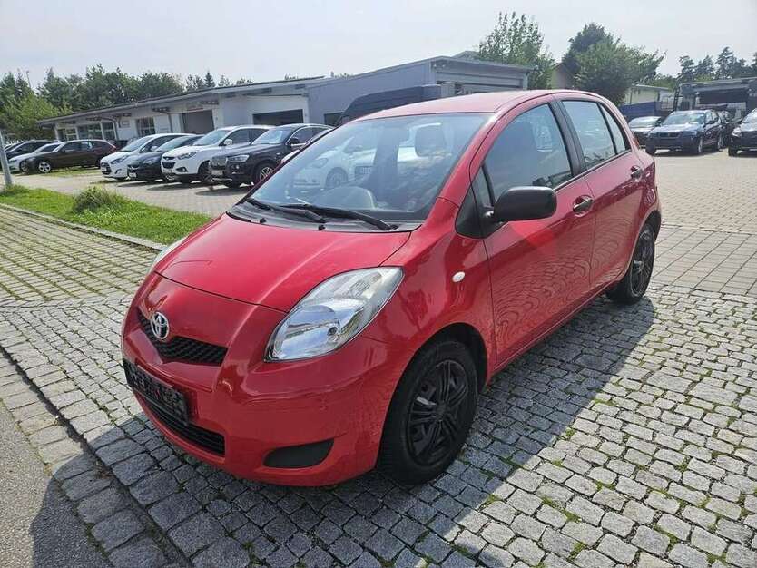 Yaris