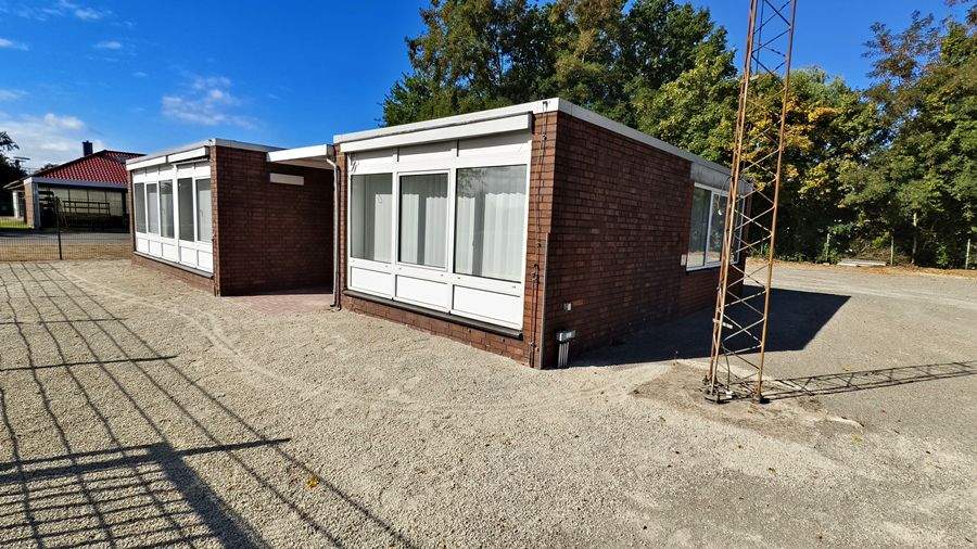 Gewerbeobjekt Edemissen Wipshausen - 6 Zimmer, 150 m&sup2;, 1.125&euro; | Angebot:23326347