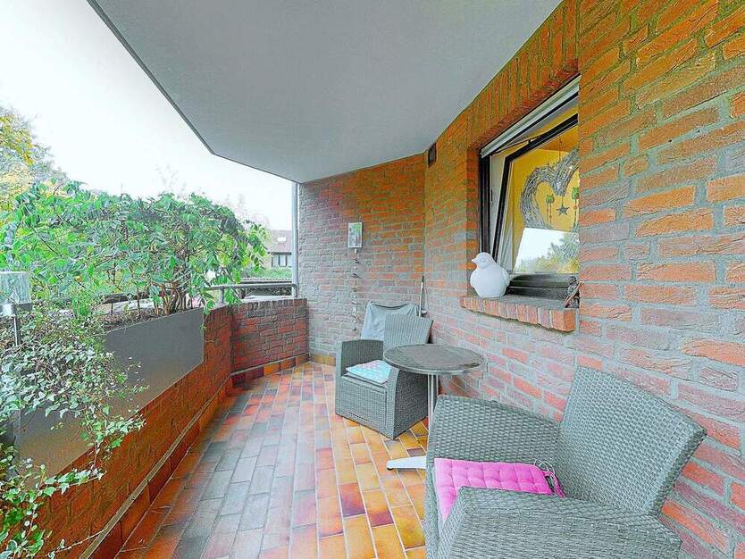 Komfortable Wohnung für Familie mit max. 1 Kind * zwei Balkone * 1 Carport in ruhiger Lage 3 zimmer