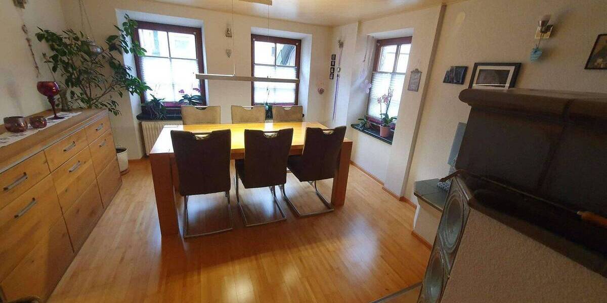 Etagenwohnung Weinsberg-Grantschen Grantschen - 5 Zimmer, 145 m&sup2;, 1.500&euro; | Angebot:26159836