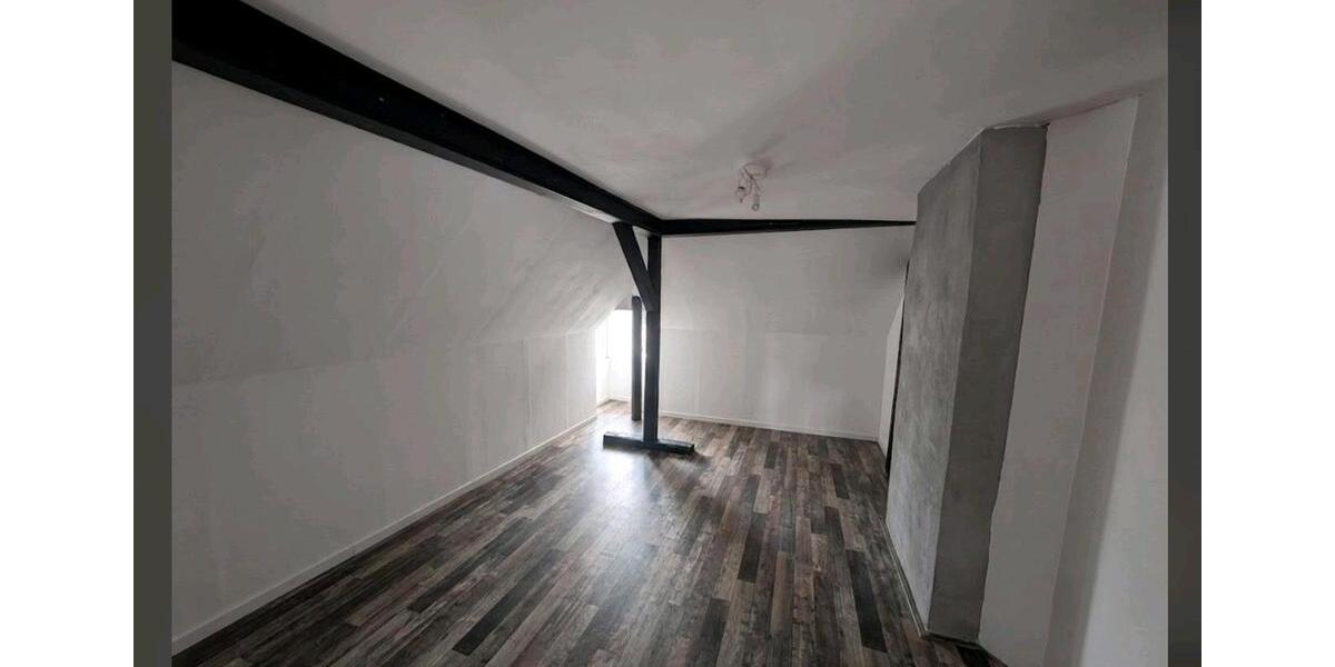 Einfamilienhaus Teuchern - 5 Zimmer, 110 m&sup2;, 130.000&euro; | Angebot:27417919