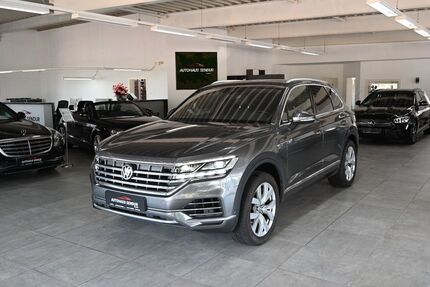 VW Touareg 129.541 km 29.990 &euro; Menslage 49637