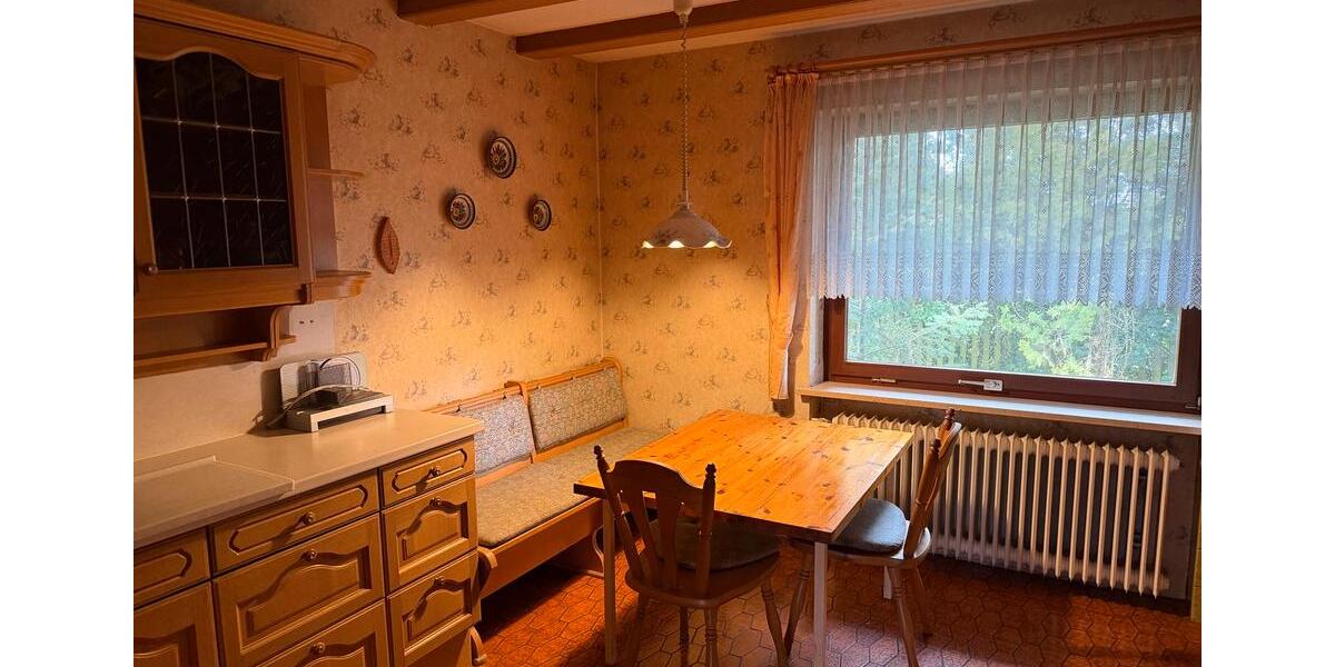 Erdgeschoßwohnung Fürth Eigenes Heim - 5 Zimmer, 250 m&sup2;, 1.700&euro; | Angebot:25126681