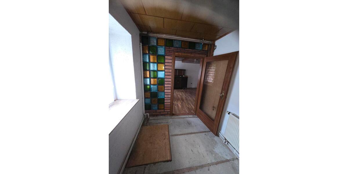 Doppelhaushälfte Bad Lauchstädt - 4 Zimmer, 75 m&sup2;, 84.000&euro; | Angebot:27107780