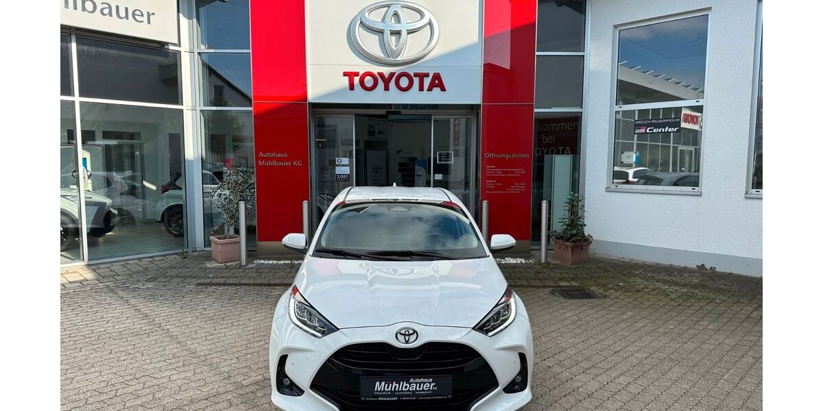Toyota Yaris 1.480 km 24.980 € Neufarn 85646