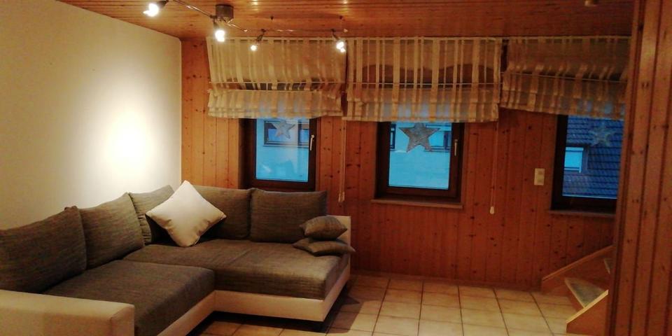 Doppelhaushälfte Ingersheim - 3.5 Zimmer, 81 m&sup2;, 1.050&euro; | Angebot:25432479